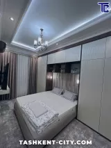 Three-room luxury apartment in Tashkent